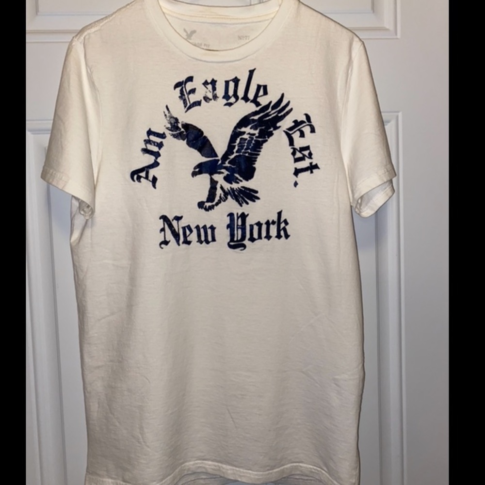American Eagle T-shirt